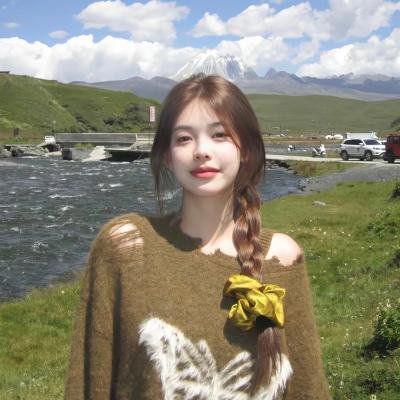 莲花闹海棠